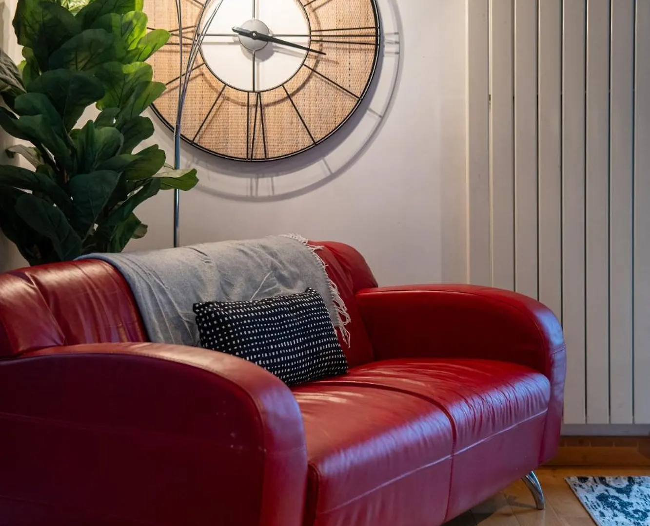 Luxury 5-Bed Penthouse With Free Parking & Views Apartment Belfast 0*,  United Kingdom