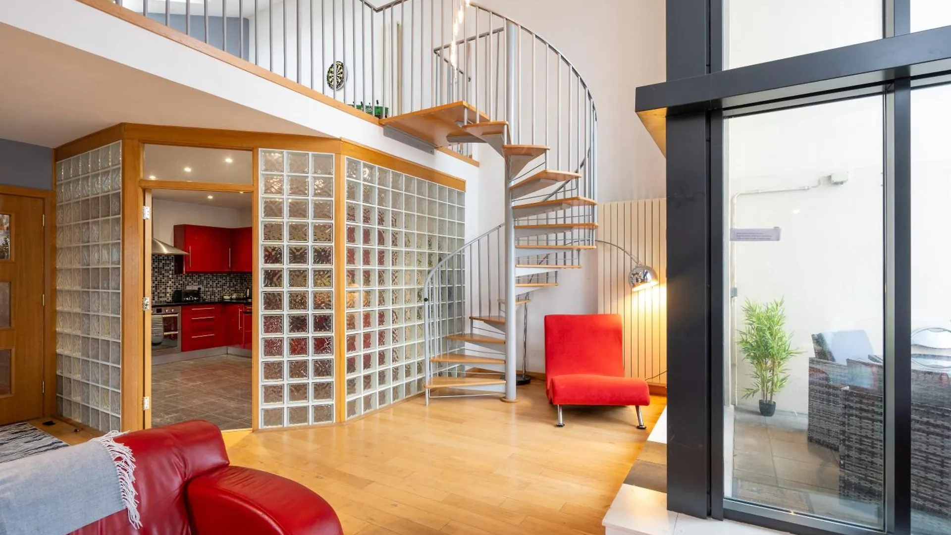 Apartament Luxury 5-Bed Penthouse With Free Parking & Views Belfast